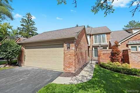 24066 Bingham Pointe Drive, Bingham Farms, MI 48025