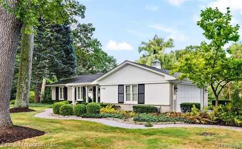 1420 Ashover Drive, Bloomfield Hills, MI 48304