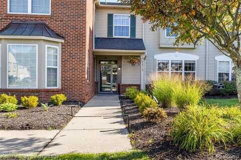 4240 Hampton Ridge Boulevard, Howell, MI 48843