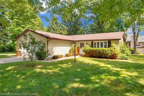 4415 Cambridge Drive, Port Huron, MI 48060