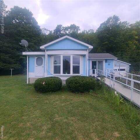 9942 S Straits Highway, Wolverine, MI 49799