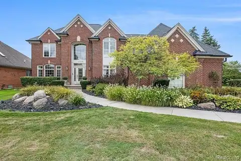 43459 Chardonnay Drive, Sterling Heights, MI 48314