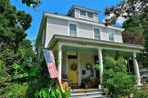 138 E Leicester Avenue, Norfolk, VA 23503