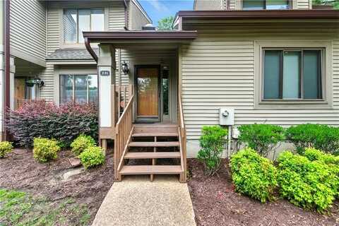 231 Bridgewater Drive, Newport News, VA 23603