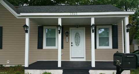 1325 W Little Creek Road, Norfolk, VA 23505