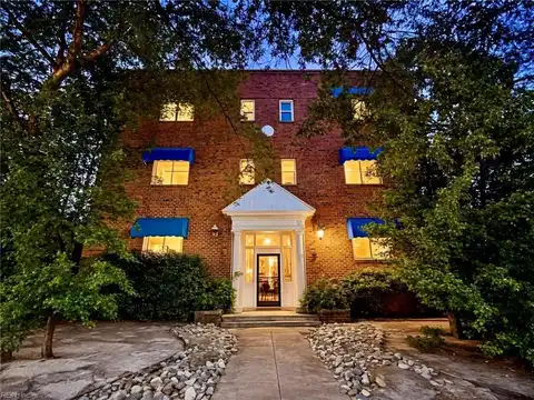 1915 Colonial Avenue, Norfolk, VA 23517