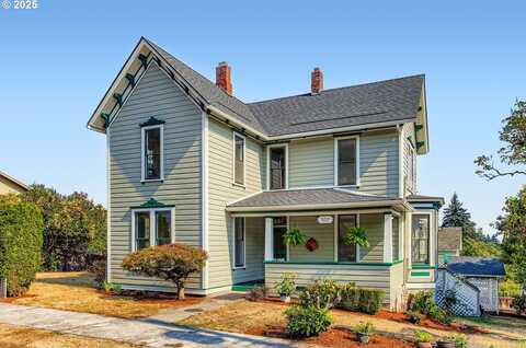 621 11TH ST, Oregon City, OR 97045