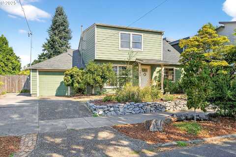 2419 N AINSWORTH ST, Portland, OR 97217