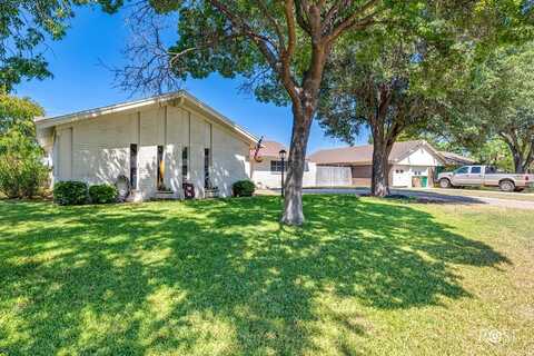 3014 Cumberland Dr, San Angelo, TX 76904
