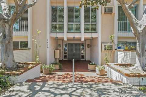 2410 Albatross unit: 8, San Diego, CA 92101