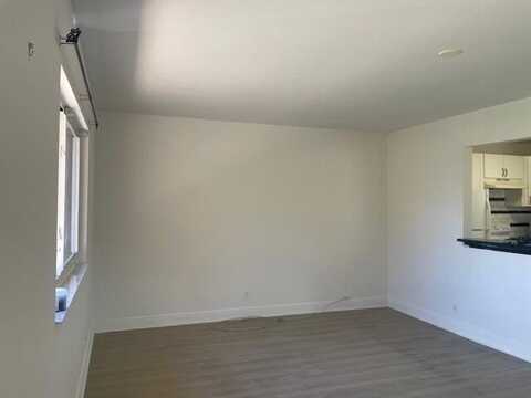 234 Saxony, Delray Beach, FL 33446