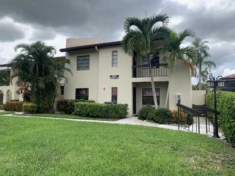 8520 Casa Del Lago, Boca Raton, FL 33433