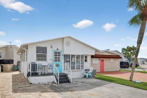 121 Nettles Boulevard, Jensen Beach, FL 34957