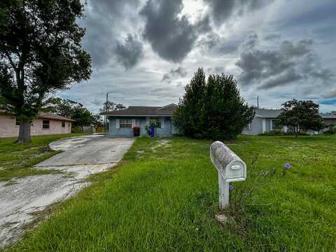 338 8th Avenue SW, Vero Beach, FL 32962
