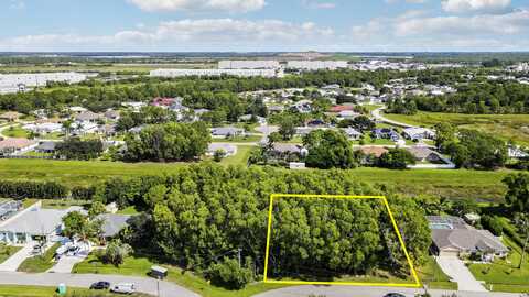 5488 NW Boydga Avenue, Port Saint Lucie, FL 34986