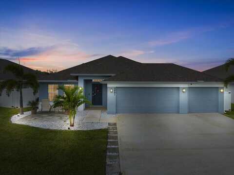 5447 Lugo Street, Fort Pierce, FL 34951