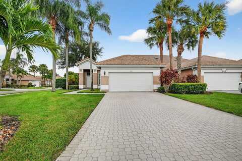 6900 Cairnwell Drive, Boynton Beach, FL 33472