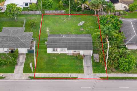 2118 SW Airoso Boulevard, Port Saint Lucie, FL 34984