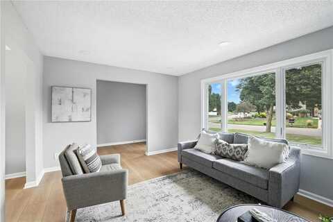 15665 Heywood Court, Apple Valley, MN 55124