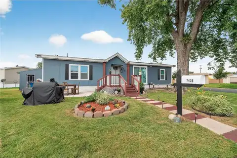 7436 West Circle NE, Fridley, MN 55432
