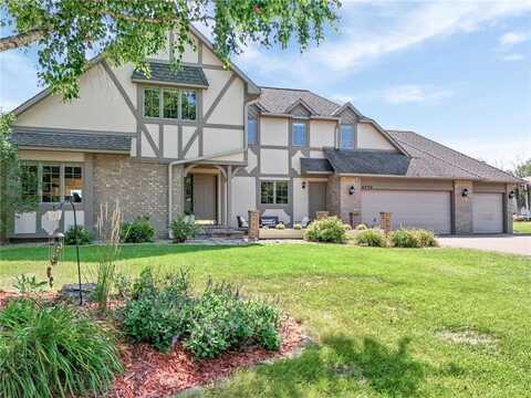 4770 Quinwood Lane N, Plymouth, MN 55442