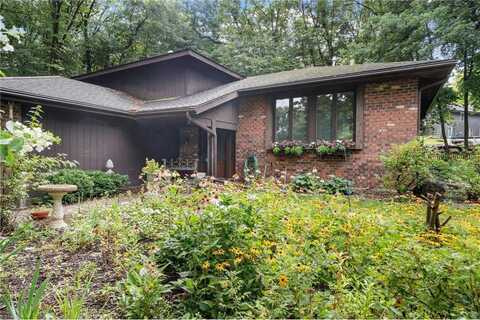 9530 Risewood Circle, Eden Prairie, MN 55347
