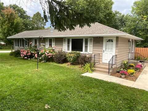 2555 Upper Afton Road E, Maplewood, MN 55119