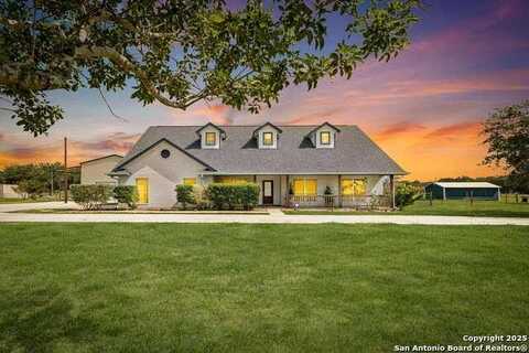 142 Shannon Ridge, Floresville, TX 78114