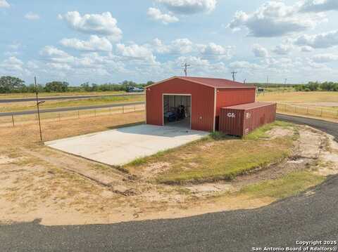 14951 N Ih 35, Moore, TX 78057