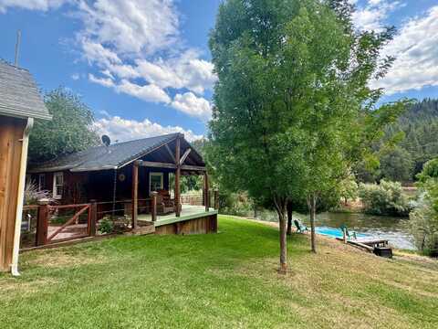 32 Horse Creek Road, Horse Creek, CA 96050