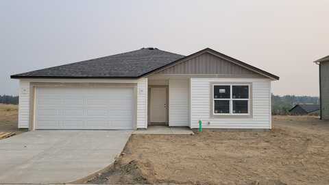 818 E K St, Deer Park, WA 99006