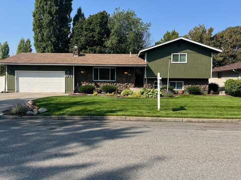 5716 S Moran Dr, Spokane, WA 99223