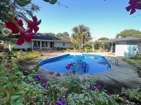 647 Henderson Street, Sumter, SC 29150