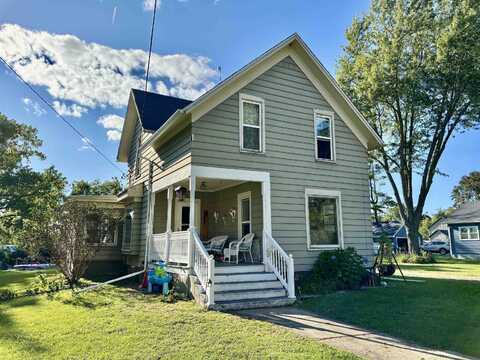 219 Nelson Street, Sharon, WI 53588