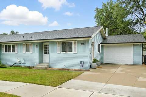 905 Vandenburg Street, Sun Prairie, WI 53590