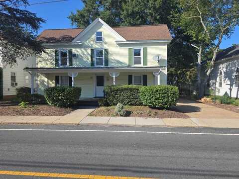 27 MAIN ST, WACHAPREAGUE, VA 23480
