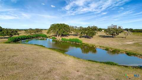 000 County Road 1, Hallettsville, TX 77964