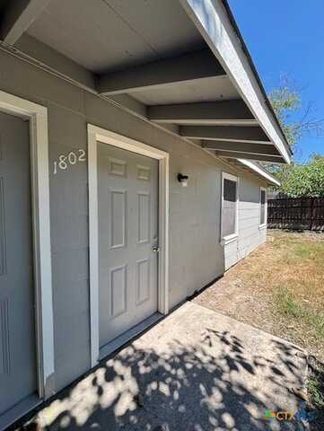 1802 W Avenue H, Temple, TX 76504