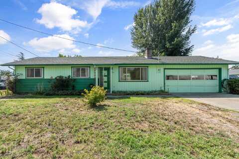1719 SW Bridge Street, Grants Pass, OR 97526