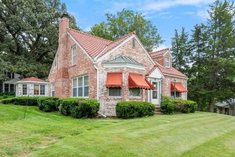 601 FOREST Drive, COUNCIL BLUFFS, IA 51503