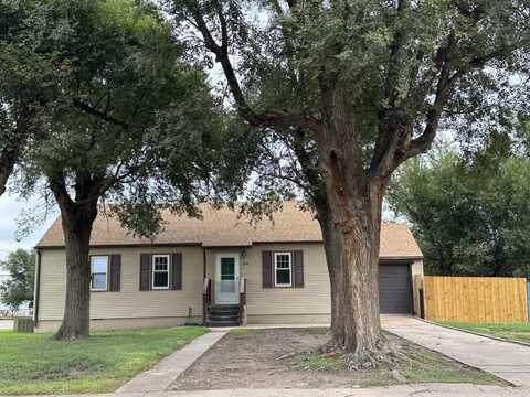 100 South Monroe Street, Hugoton, KS 67951