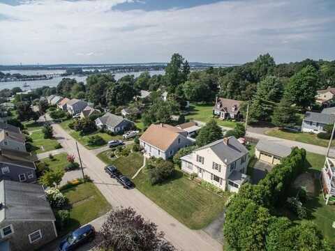 16 Reed Street, Tiverton, RI 02878