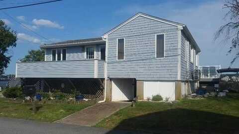 1321 Anthony Road, Portsmouth, RI 02871