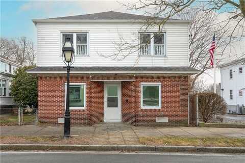 546 Main Street, Warren, RI 02885