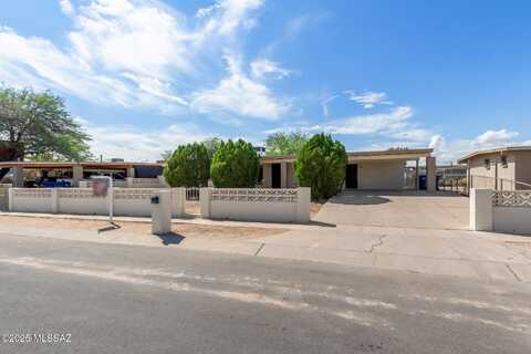 641 W Teton Street, Tucson, AZ 85756