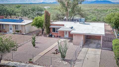 4872 W Santa Maria Drive, Amado, AZ 85645