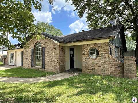 105 Eastline, Wake Village, TX 75501