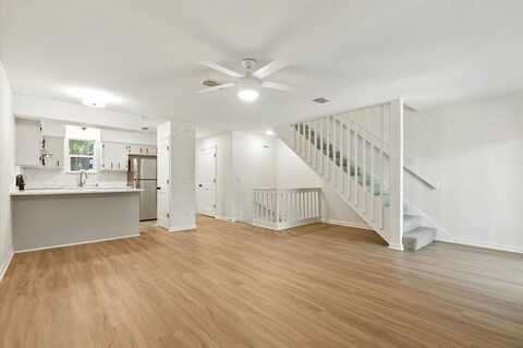 1202 Cross Creek Way unit: 2, Tallahassee, FL 32301