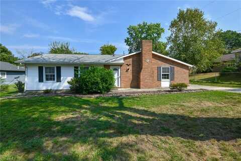 2702 Lynfield Lane, Greensboro, NC 27406