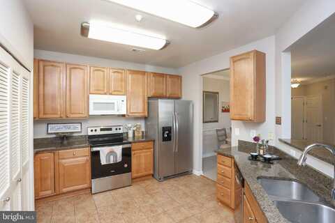 7270 DARBY DOWNS, ELKRIDGE, MD 21075